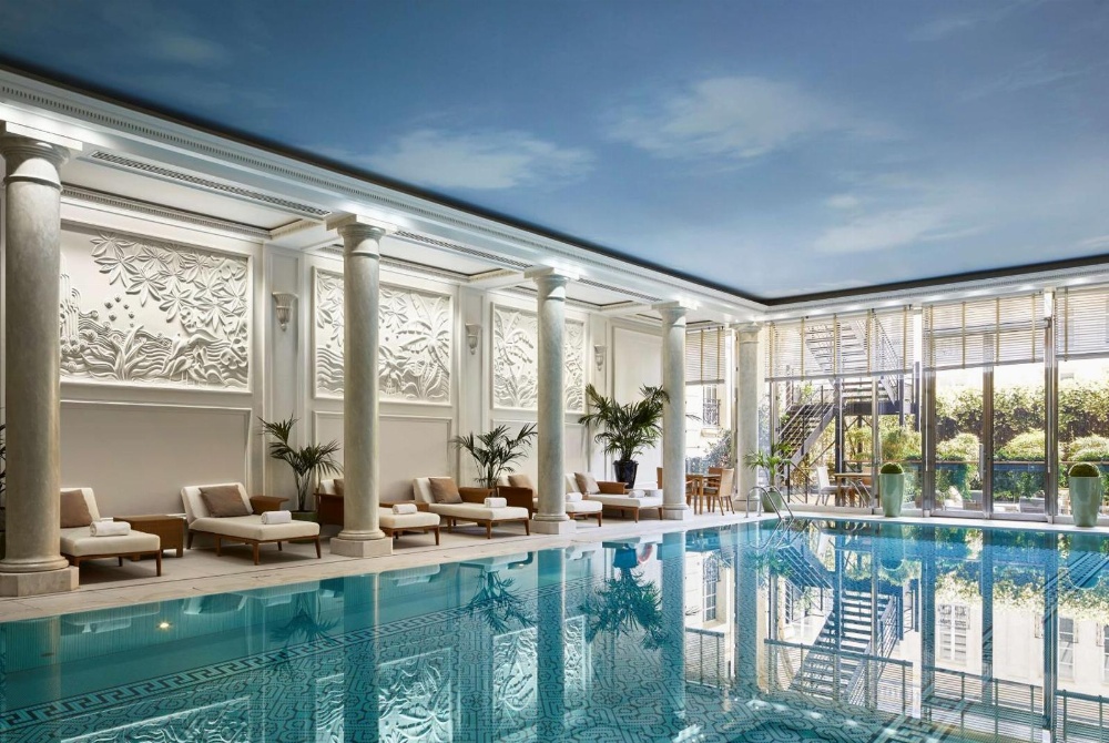 Shangri-La Hotel, Paris